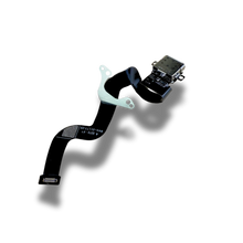 Quest 3 Charge Port