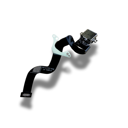 Quest 3 Charge Port